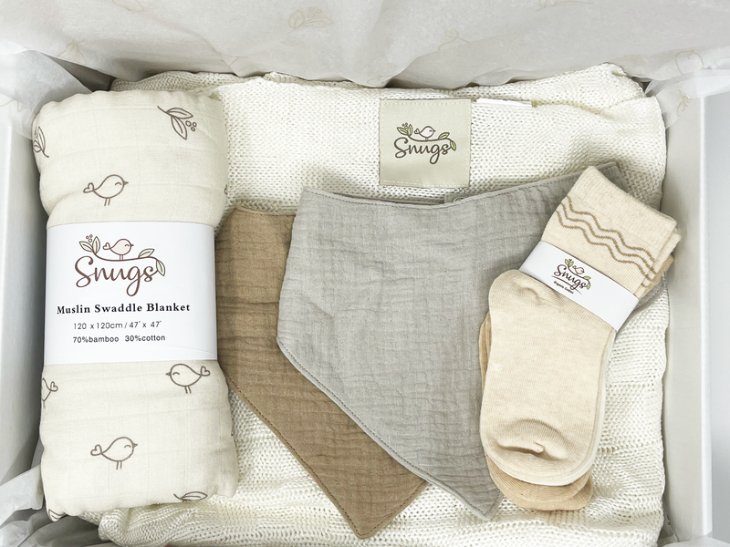 Ultimate 5-Piece Baby Neutral Gift Set